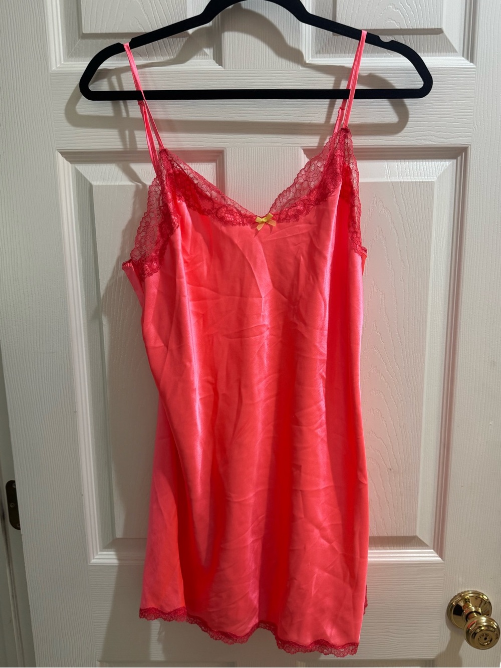 Victoria's Secret Coral Pink Satin Lace Chemise sz L
